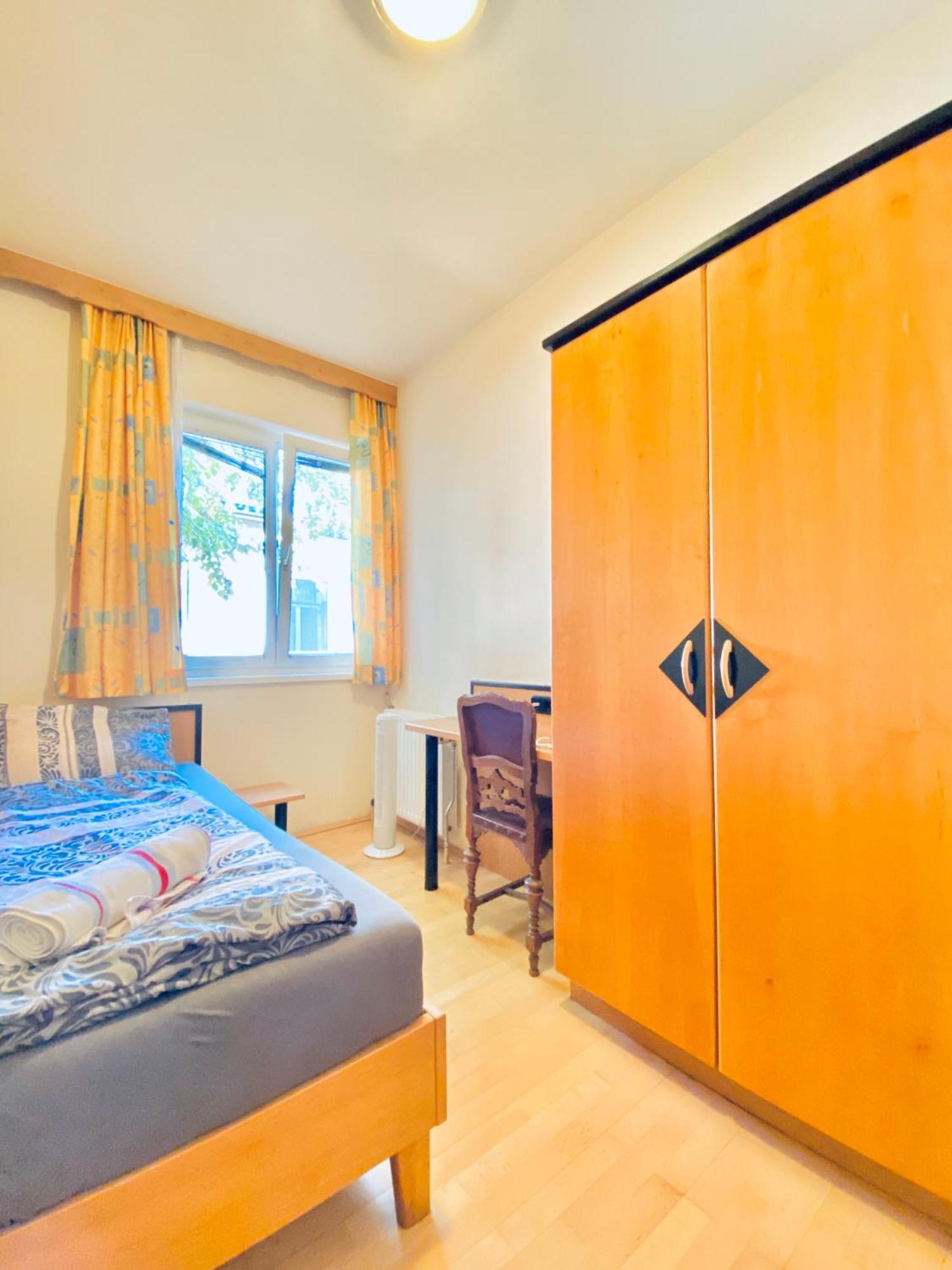 Affordable Central Rooms, 10-Min To Lugner City Vienna Exterior photo