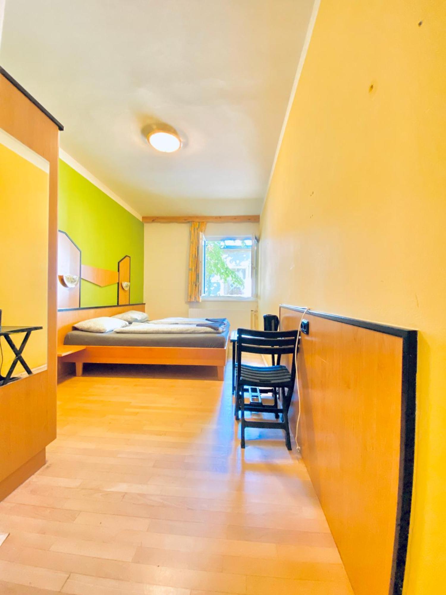 Affordable Central Rooms, 10-Min To Lugner City Vienna Exterior photo